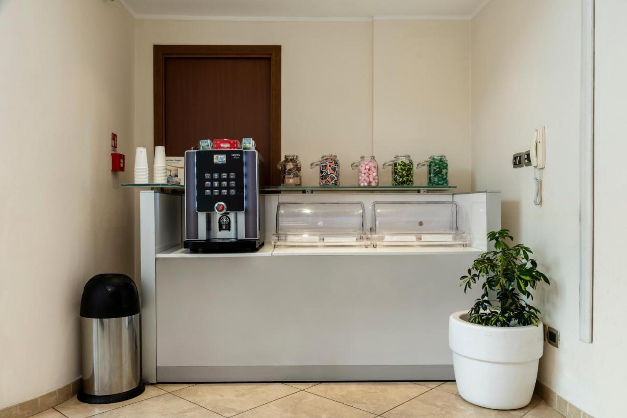 Aparthotel Anghel Siena Exterior photo